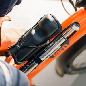 Lezyne Flow Cage juomapullopidike, musta
