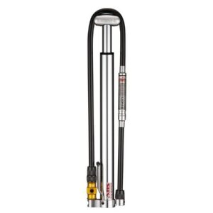 Lezyne Micro Floor Drive HPG painemittarilla varustettu pumppu – hopea