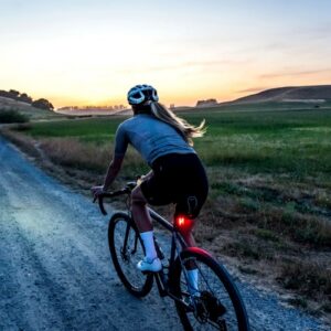 Lezyne Radar Drive tutkalla varustettu takavalo
