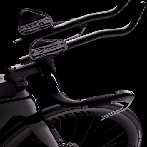 Wilier Turbine SL (105 R7170 Di2 / Miche 50 Carbon) triathlonpyörä – black/grey
